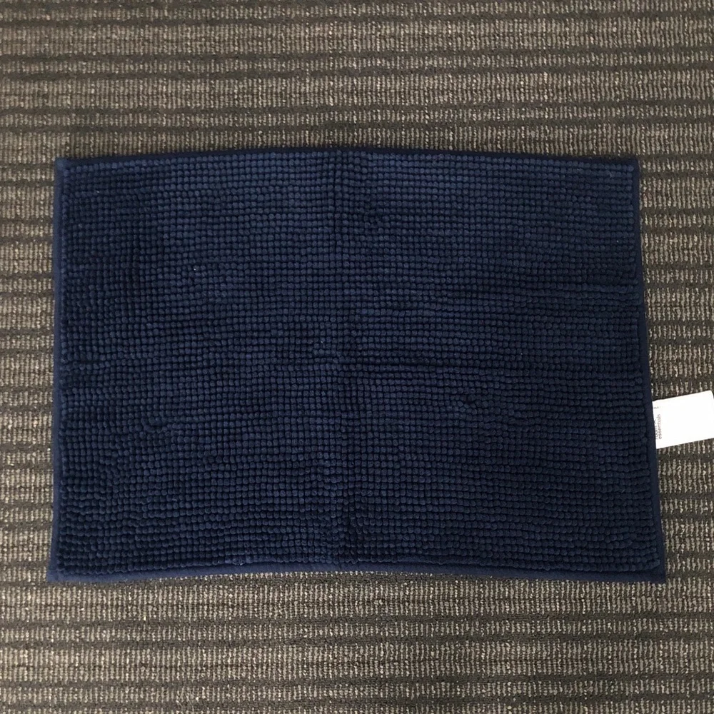 🍄 Room Essentials Navy Bath Mat Nwot